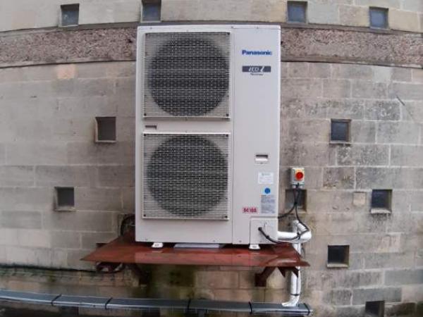 Installation d'un système de chauffage et de climatisation en Normandie 