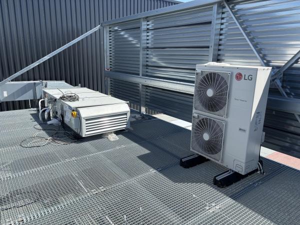 installation d’un ensemble de système de climatisation